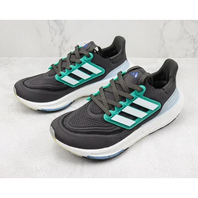 Adidas Ultraboost Light "Carbon Court Green" фото № 5 Adidas Ultraboost Light "Carbon Court Green" фото № 5