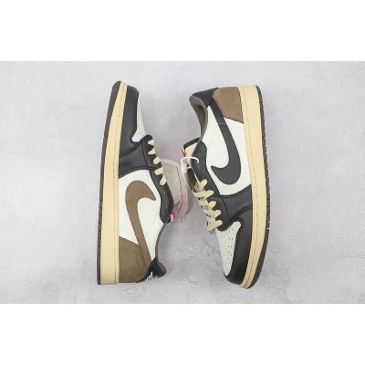 Air Jordan 1 Retro Low OG SP Travis Scott "Black/Dark Mocha-University Red" фото № 7 Air Jordan 1 Retro Low OG SP Travis Scott "Black/Dark Mocha-University Red" фото № 7
