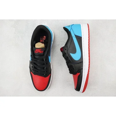 Air Jordan 1 Retro Low OG "UNC to Chicago" фото № 6 Air Jordan 1 Retro Low OG "UNC to Chicago" фото № 6