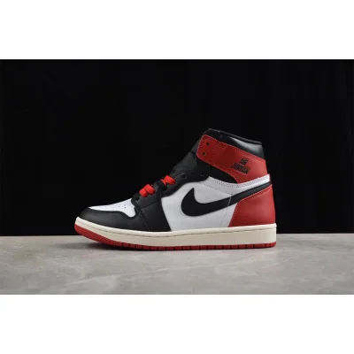 Air Jordan 1 High OG "Black Toe" фото № 2