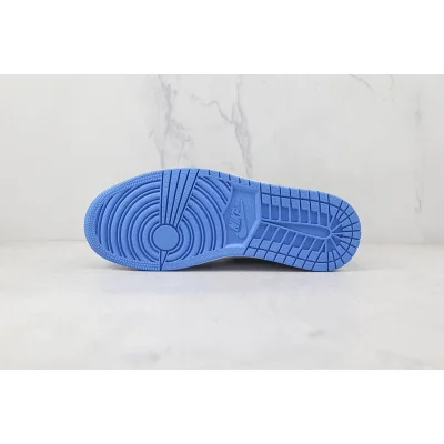 Air Jordan 1 Retro High "University Blue" фото № 7