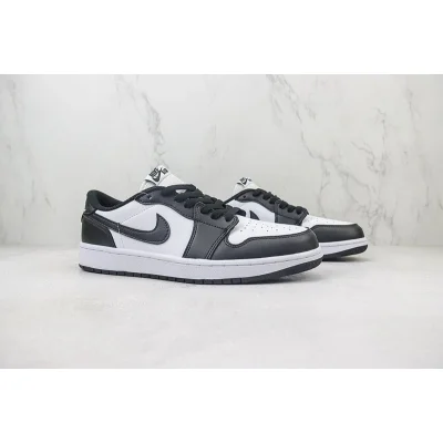 Air Jordan 1 Low "Black Swoosh/White" фото № 6 Air Jordan 1 Low "Black Swoosh/White" фото № 6