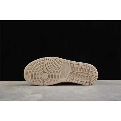 Air Jordan 1 Low SE "Sanddrift/Glacier Blue" фото № 8 Air Jordan 1 Low SE "Sanddrift/Glacier Blue" фото № 8