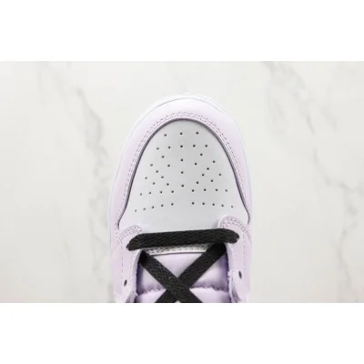 Air Jordan 1 Mid GS "Barely Grape" фото № 3 Air Jordan 1 Mid GS "Barely Grape" фото № 3