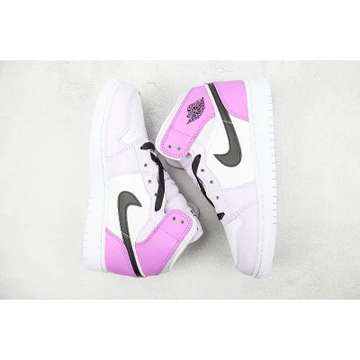 Air Jordan 1 Mid GS "Barely Grape" фото № 7 Air Jordan 1 Mid GS "Barely Grape" фото № 7