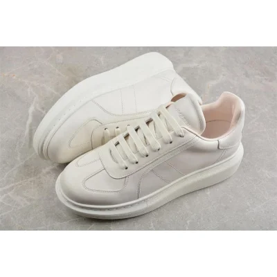 Alexander McQueen Oversized Sneaker “White" фото № 6