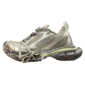 Balenciaga 3XL "Beige"