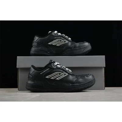 Balenciaga Hamptons Worn Out "Black/White" фото № 8