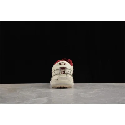 Balenciaga Hamptons Worn Out "Beige/Red" фото № 3