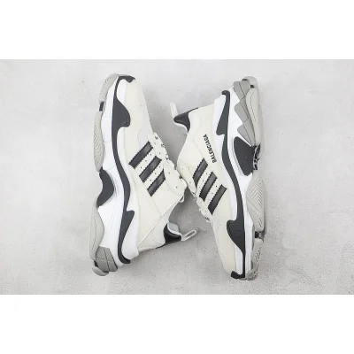 Balenciaga Triple S "Light Beige/Black" фото № 6 Balenciaga Triple S "Light Beige/Black" фото № 6