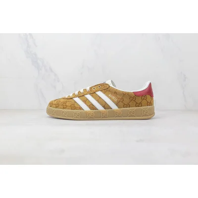 Adidas x Gucci Gazelle "Beige/White/Monogram" фото № 2