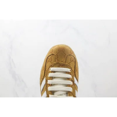 Adidas x Gucci Gazelle "Beige/White/Monogram" фото № 4