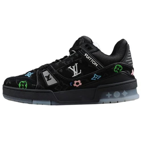 Louis Vuitton Trainer "Midnight Black"