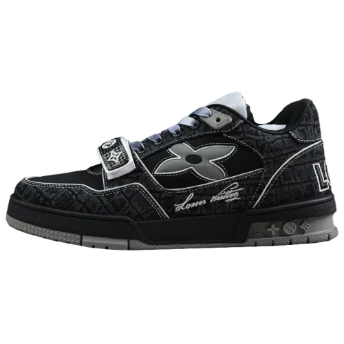 Louis Vuitton Trainer "Midnight Noir"