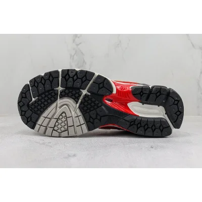 New Balance 860v2 "Red/White/Gold" фото № 8