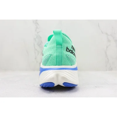 New Balance FuelCell RC Elite V3 "Bright Mint" фото № 9
