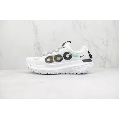 Nike ACG Mountain Fly 2 Low "White/Orange/Blue" фото № 2