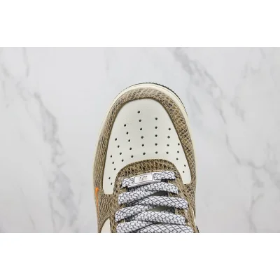 Undefeated x Nike Air Force 1 Low "Brown Snake" фото № 4