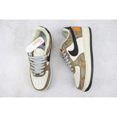 Undefeated x Nike Air Force 1 Low "Brown Snake" фото № 6