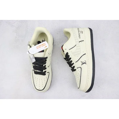 Louis Vuitton x Nike Air Force 1 Low "Ivory/Black Hatching" фото № 6