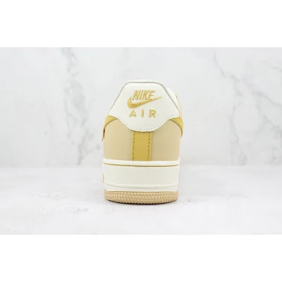Nike Air Force 1 Low "Pastel Yellow/Beige/White" фото № 9 Nike Air Force 1 Low "Pastel Yellow/Beige/White" фото № 9