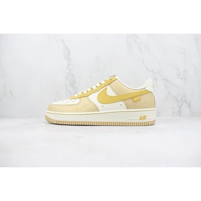 Nike Air Force 1 Low "Pastel Yellow/Beige/White" фото № 2 Nike Air Force 1 Low "Pastel Yellow/Beige/White" фото № 2