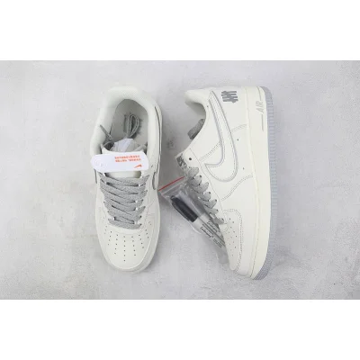 Undefeated x Air Force 1 Low "Cream White/Silver Grey" фото № 7