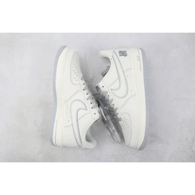 Undefeated x Air Force 1 Low "Cream White/Silver Grey" фото № 6