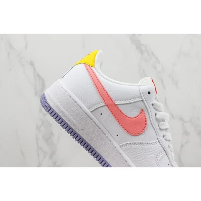 Nike Air Force 1 Low "White/Coral Chalk/Laser Orange" фото № 3