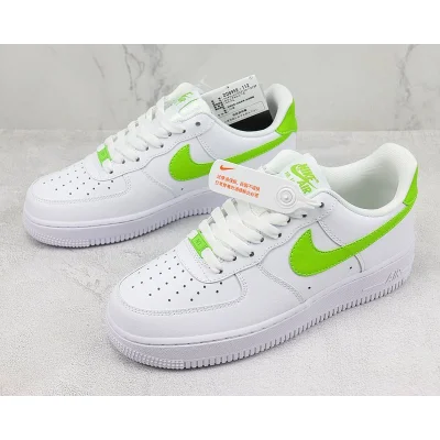 Nike Air Force 1 Low "Action Green" фото № 5 Nike Air Force 1 Low "Action Green" фото № 5