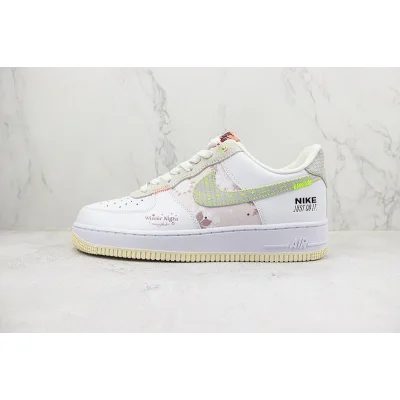 Nike Air Force 1 Low "Cherry Blossoms/Green Stitch" фото № 2 Nike Air Force 1 Low "Cherry Blossoms/Green Stitch" фото № 2