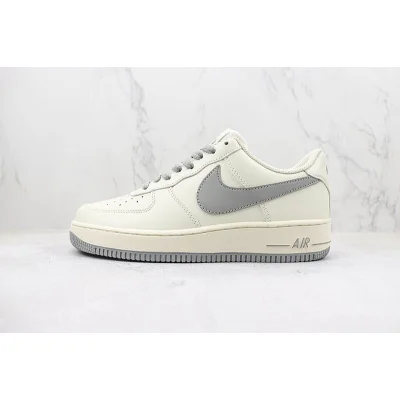 Nike Air Force 1 Low "White Vine/Grey" фото № 2 Nike Air Force 1 Low "White Vine/Grey" фото № 2