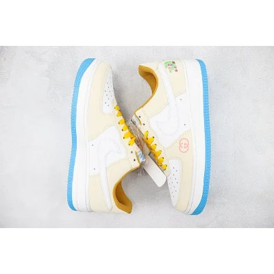 The North Face x GUCCI x Nike Air Force 1 Low "Sand Yellow/White Summer" фото № 6 The North Face x GUCCI x Nike Air Force 1 Low "Sand Yellow/White Summer" фото № 6
