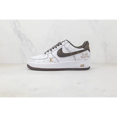 Loui Vuitton x Nike Air Force 1 07 Low "White/Brown/Metallic Gold" фото № 2 Loui Vuitton x Nike Air Force 1 07 Low "White/Brown/Metallic Gold" фото № 2