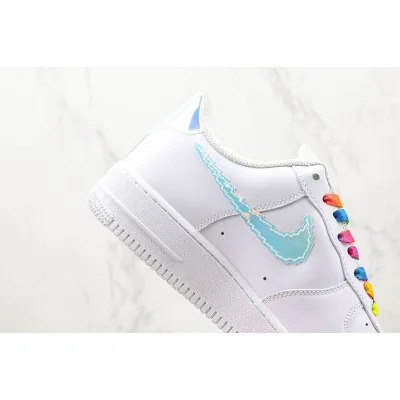 Nike Air Force 1 Low "Glossy Swoosh/Pixel" фото № 3 Nike Air Force 1 Low "Glossy Swoosh/Pixel" фото № 3