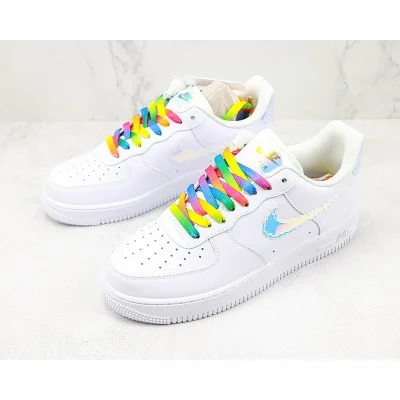Nike Air Force 1 Low "Glossy Swoosh/Pixel" фото № 5 Nike Air Force 1 Low "Glossy Swoosh/Pixel" фото № 5