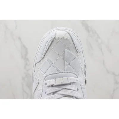 Billie Eillish x Nike Air Force 1 Low "Triple White" фото № 4