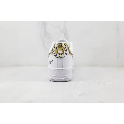 Nike Air Force 1 Low "White/Brown Tiger" фото № 9