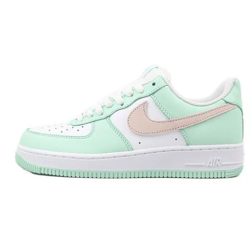 Nike Air Force 1 07 "Green Tender"