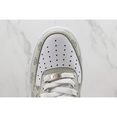 Dior x Nike Air Force 1 Low "Seeing/Watching" фото № 4 Dior x Nike Air Force 1 Low "Seeing/Watching" фото № 4