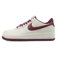 Nike Air Force 1 07 Nike Air Force 1 07