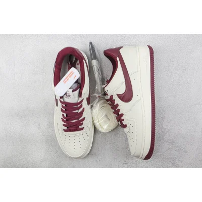 Nike Air Force 1 07 "White/Wine Red" фото № 7