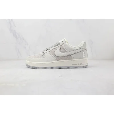 Nike Air Force 1 Low "Four Horsemen/Grey/White" фото № 2 Nike Air Force 1 Low "Four Horsemen/Grey/White" фото № 2