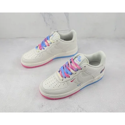 Nike Air Force 1 07 Low "Cream Bubble Gum" фото № 5