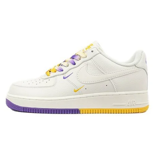 Nike Air Force 1 07 Low "Essential White"