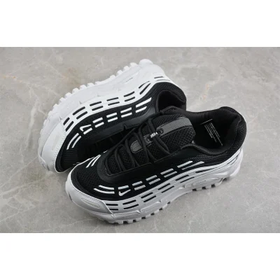 Comme Des Garcons Homme Plus x Nike Air Max TL 2.5 "Black/White" фото № 6 Comme Des Garcons Homme Plus x Nike Air Max TL 2.5 "Black/White" фото № 6