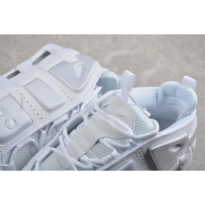 Nike Air More Uptempo "Triple White" фото № 8 Nike Air More Uptempo "Triple White" фото № 8