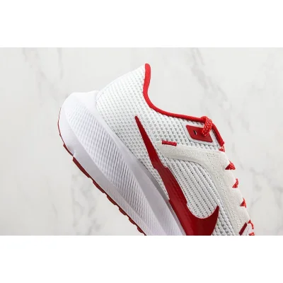 Nike Air Zoom Pegasus 40 "Bowerman Track Club" фото № 3 Nike Air Zoom Pegasus 40 "Bowerman Track Club" фото № 3