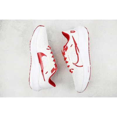 Nike Air Zoom Pegasus 40 "Bowerman Track Club" фото № 7 Nike Air Zoom Pegasus 40 "Bowerman Track Club" фото № 7