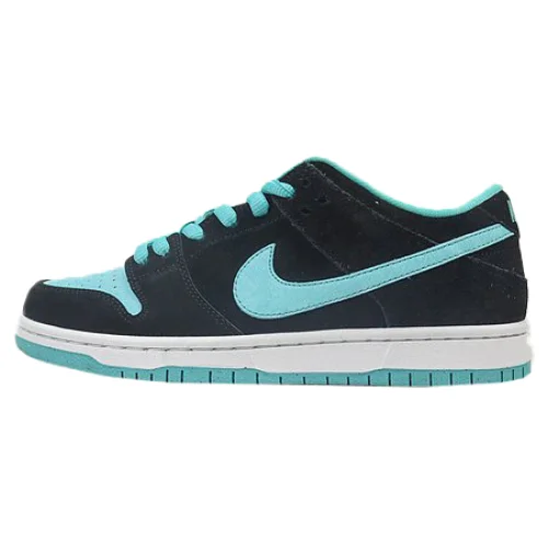 Nike Dunk Low "Clear Jade/Black"